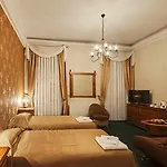 Abella & By Artery Апарт-отель Краков