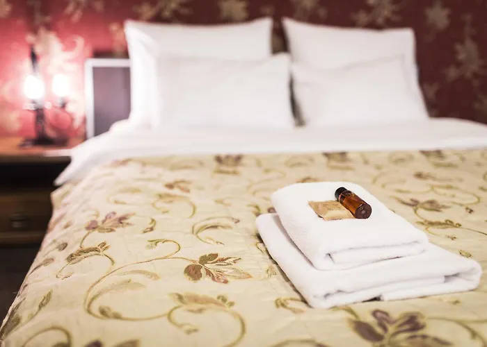 Apart-hotel Abella & By Artery