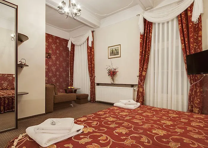 Apart-hotel Abella & By Artery 3*