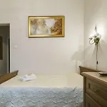 Abella & By Artery Apart Otel 4*