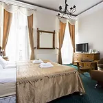 Apart Otel Abella & By Artery Krakow