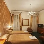 Abella & By Artery Apart Otel
