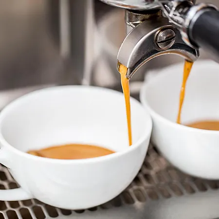 Aparthotel Abella & By Artery 3*