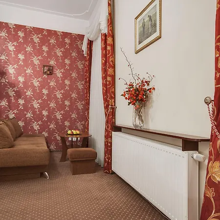 Abella & By Artery 3* Krakow