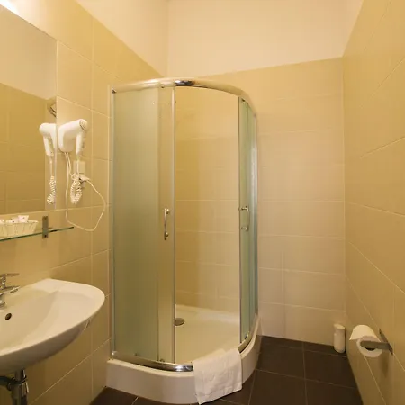 Abella & By Artery Krakow