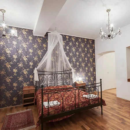 Abella & By Artery Krakow