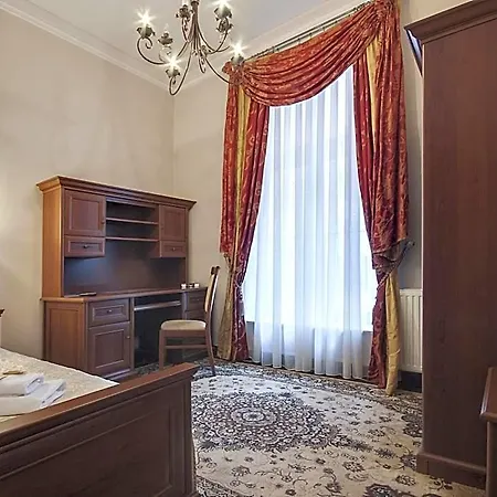 Abella & By Artery 4* Krakow