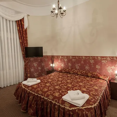 Aparthotel Abella & By Artery Cracovia