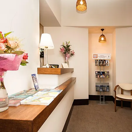 Aparthotel Abella & By Artery