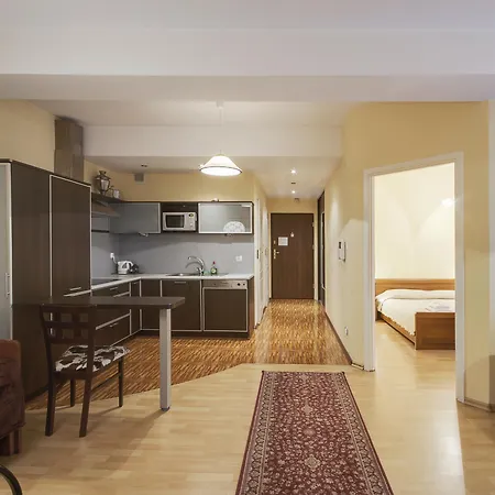 Abella & By Artery Hotel apartamentowy 4*