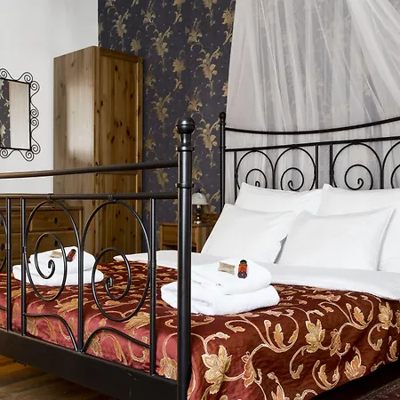 Hotel apartamentowy Abella & By Artery 4*